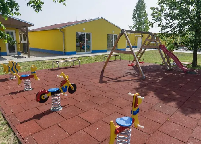 Campingplatz Auto-aqua-cyclocamp *