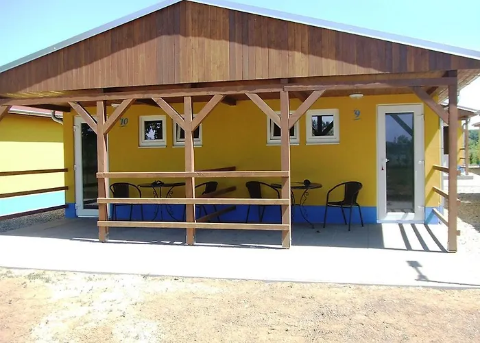 Campingplatz Auto-aqua-cyclocamp *
